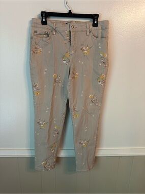 Bandolino Beige Floral Embroidered  Jeans Mandie Slim Crop Size 10